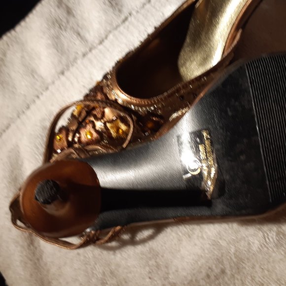 Delicious brand embellished strappy heels ladies size 6, excellent condition - Picture 7 of 10